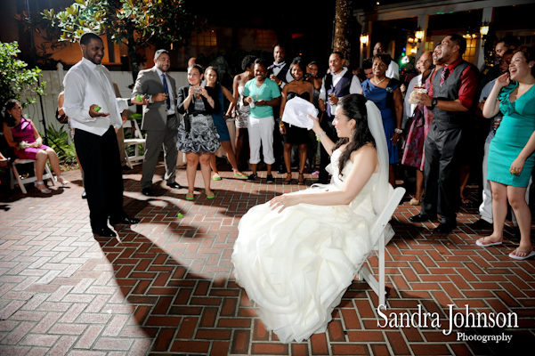 Best The Courtyard at Lake Lucerne Wedding photographer - Sandra Johnson (SJFoto.com)